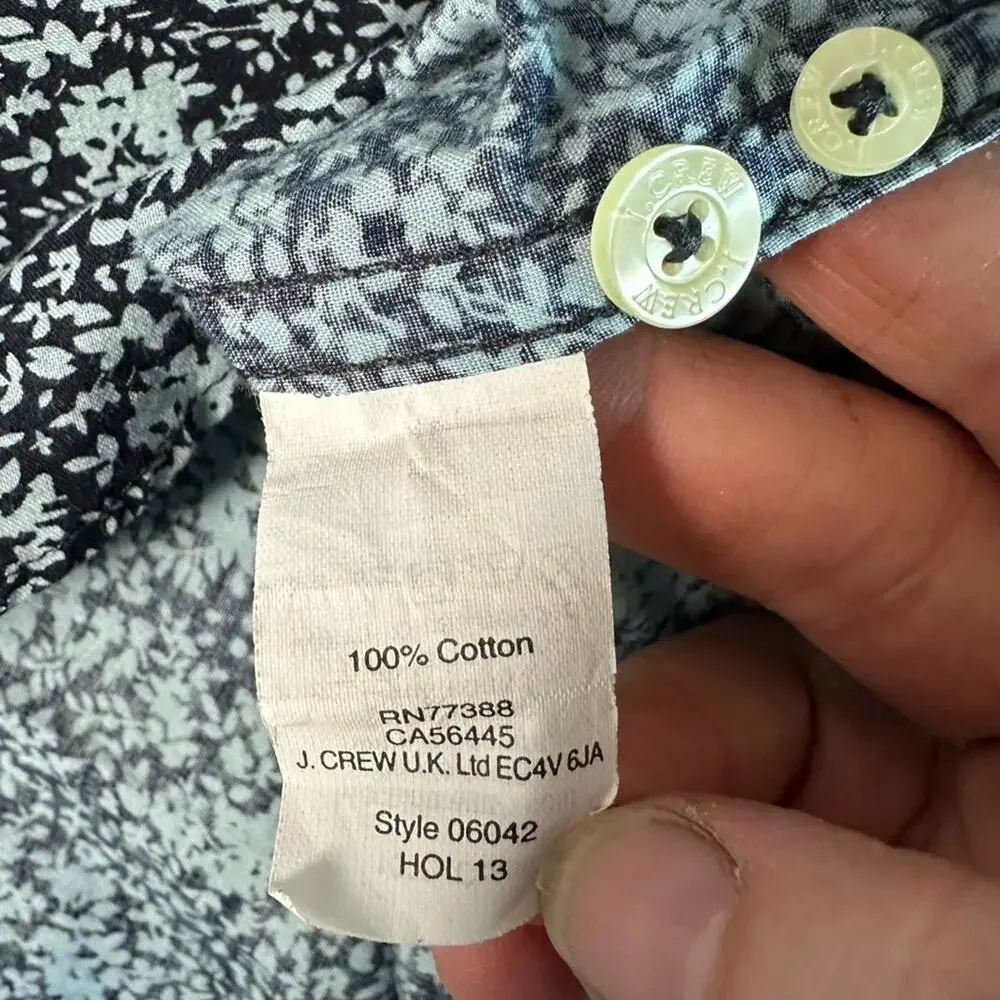 J.Crew quality woven material, button-down shirt‎ blue floral cotton business